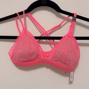 Victoria’s Secret- lace bralette NWT